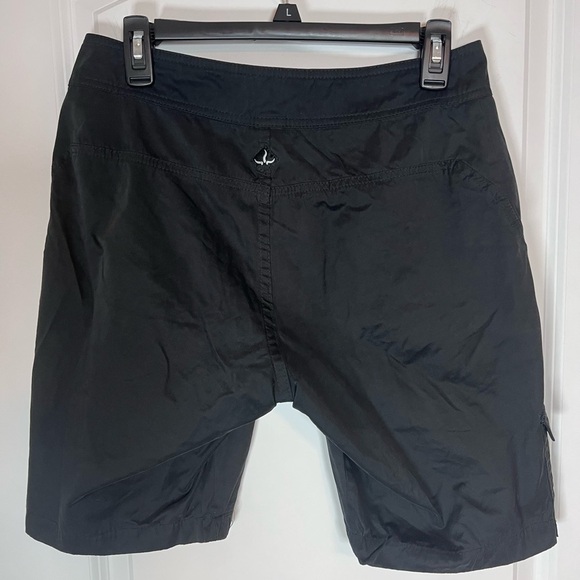 Prana VNTG Y2K Era Black Cargo Shorts - Picture 2 of 4